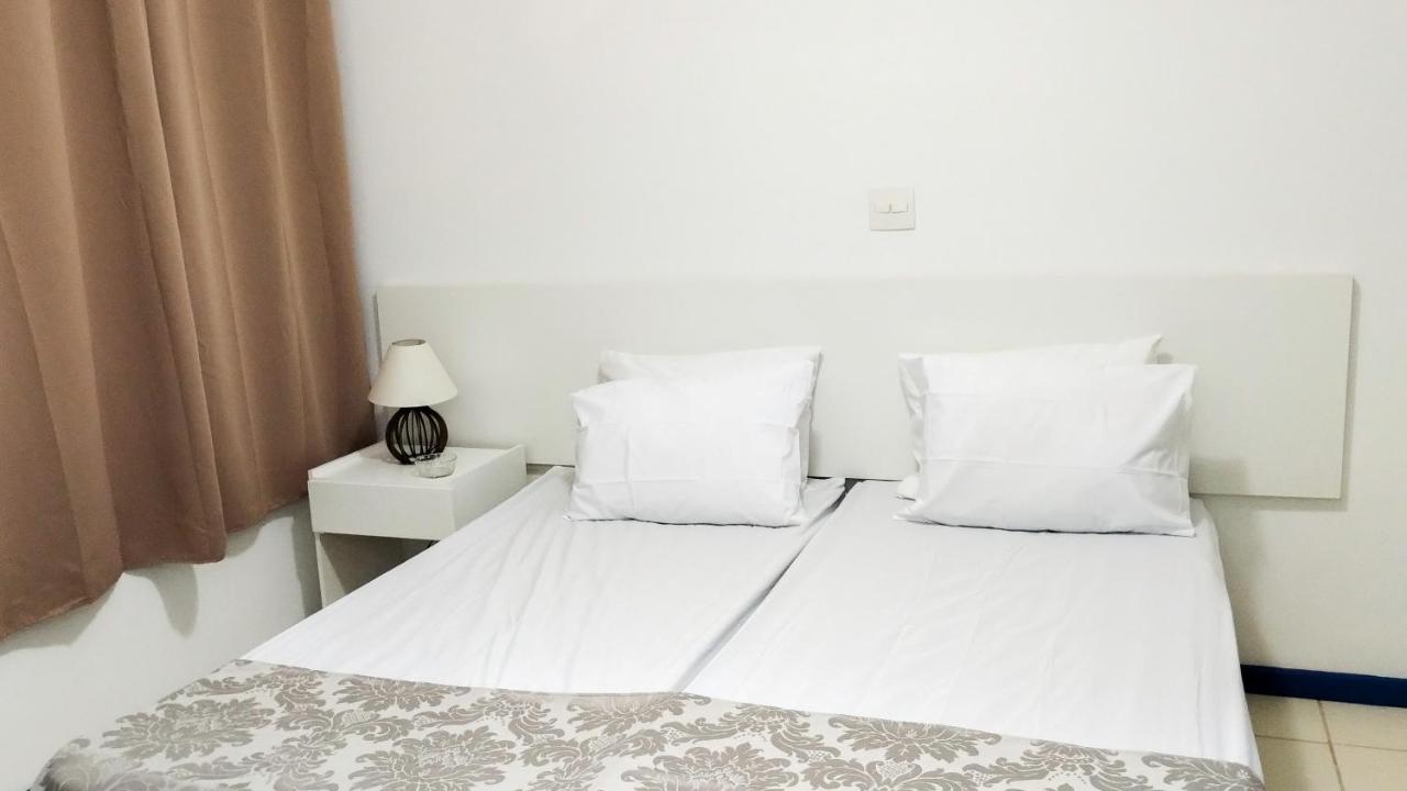 Metro Hotel อากวัสจิลิงดอยา ภายนอก รูปภาพ